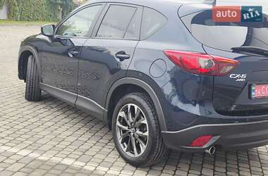 Позашляховик / Кросовер Mazda CX-5 2017 в 