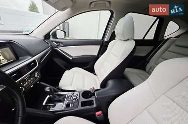 Позашляховик / Кросовер Mazda CX-5 2017 в 