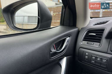Внедорожник / Кроссовер Mazda CX-5 2015 в 
