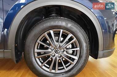 Позашляховик / Кросовер Mazda CX-5 2019 в 