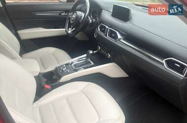 Внедорожник / Кроссовер Mazda CX-5 2017 в 