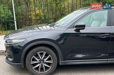 Внедорожник / Кроссовер Mazda CX-5 2017 в 