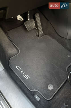 Внедорожник / Кроссовер Mazda CX-5 2012 в 