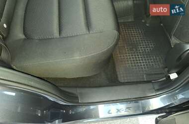 Позашляховик / Кросовер Mazda CX-5 2014 в 
