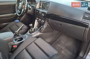 Позашляховик / Кросовер Mazda CX-5 2014 в 