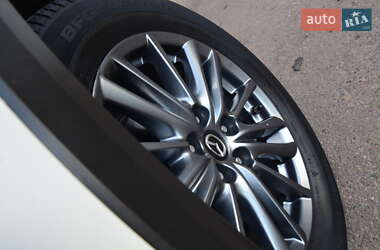 Внедорожник / Кроссовер Mazda CX-5 2018 в 