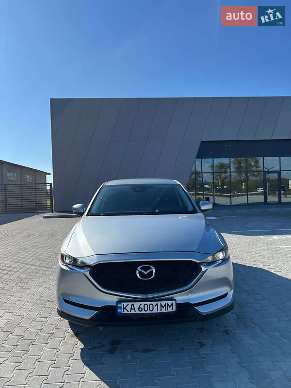 Позашляховик / Кросовер Mazda CX-5 2018 в Ужгороді