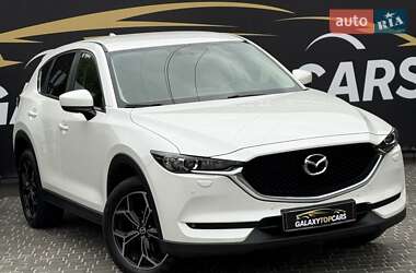 Позашляховик / Кросовер Mazda CX-5 2019 в 