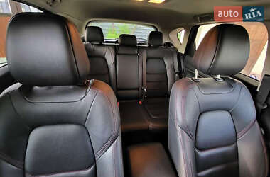 Позашляховик / Кросовер Mazda CX-5 2021 в 