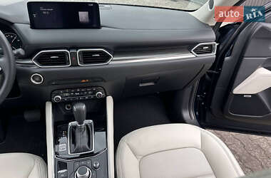 Внедорожник / Кроссовер Mazda CX-5 2023 в 