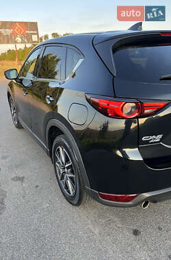 Внедорожник / Кроссовер Mazda CX-5 2017 в 