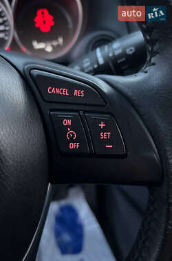 Позашляховик / Кросовер Mazda CX-5 2013 в 