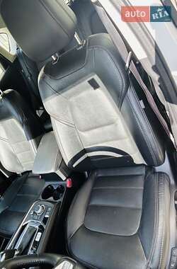 Позашляховик / Кросовер Mazda CX-5 2022 в 