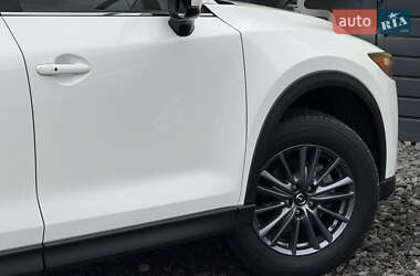 Позашляховик / Кросовер Mazda CX-5 2020 в 