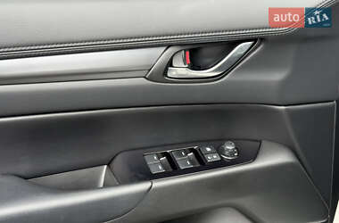 Позашляховик / Кросовер Mazda CX-5 2020 в 