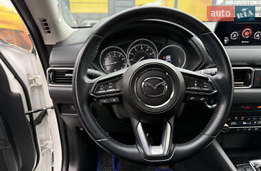 Позашляховик / Кросовер Mazda CX-5 2020 в 