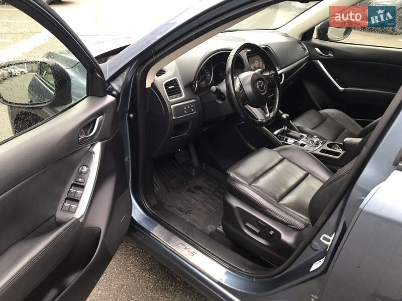 Позашляховик / Кросовер Mazda CX-5 2015 в Києві