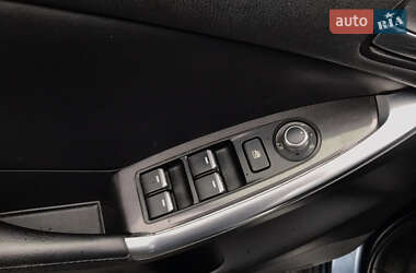 Позашляховик / Кросовер Mazda CX-5 2015 в 