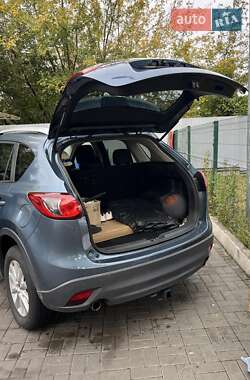 Позашляховик / Кросовер Mazda CX-5 2014 в 