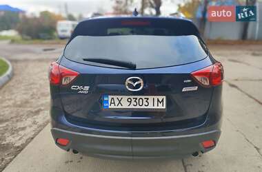 Позашляховик / Кросовер Mazda CX-5 2016 в 