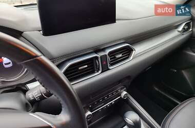 Позашляховик / Кросовер Mazda CX-5 2021 в 