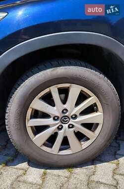 Позашляховик / Кросовер Mazda CX-5 2013 в 