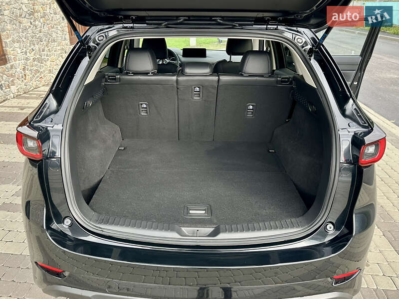 Внедорожник / Кроссовер Mazda CX-5 2025 в Киеве