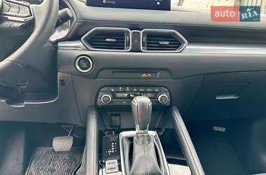 Внедорожник / Кроссовер Mazda CX-5 2025 в 