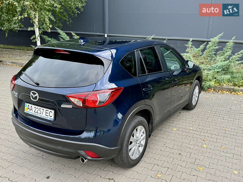 Позашляховик / Кросовер Mazda CX-5 2016 в Києві