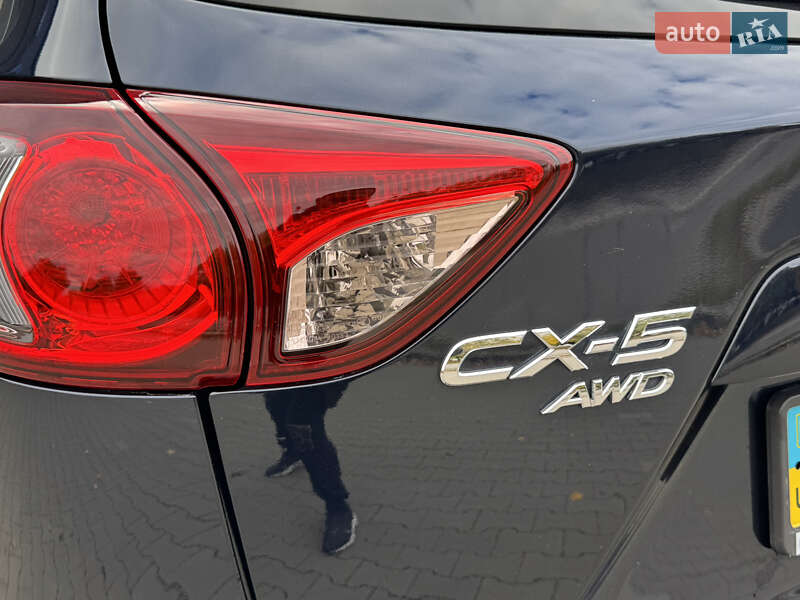 Позашляховик / Кросовер Mazda CX-5 2016 в Києві