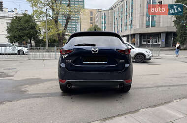 Внедорожник / Кроссовер Mazda CX-5 2017 в 