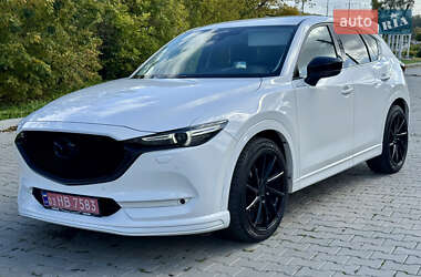 Внедорожник / Кроссовер Mazda CX-5 2018 в Черновцах