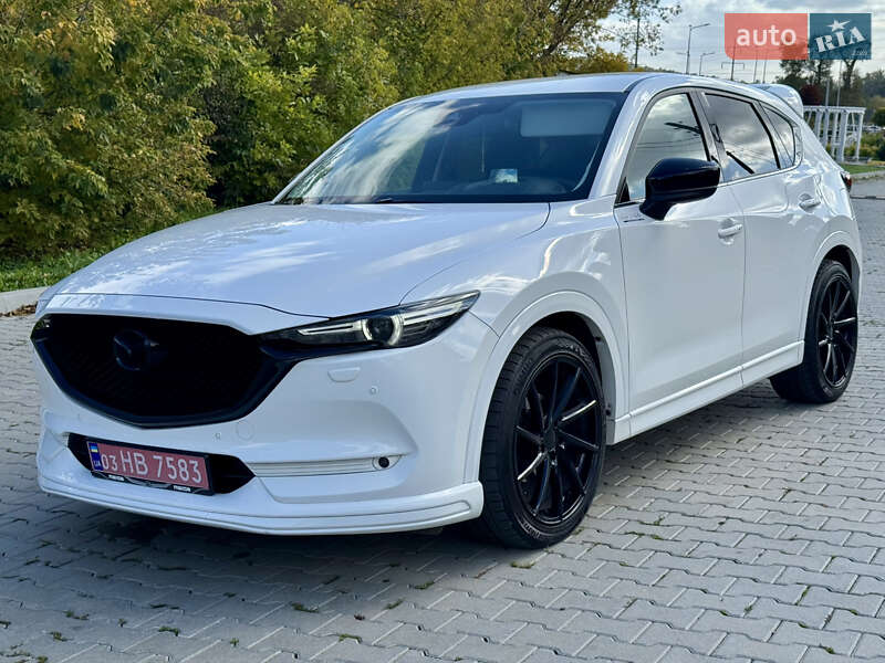 Внедорожник / Кроссовер Mazda CX-5 2018 в Черновцах