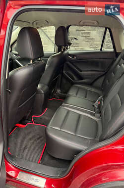 Позашляховик / Кросовер Mazda CX-5 2014 в 
