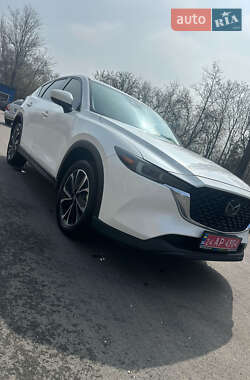 Позашляховик / Кросовер Mazda CX-5 2021 в 