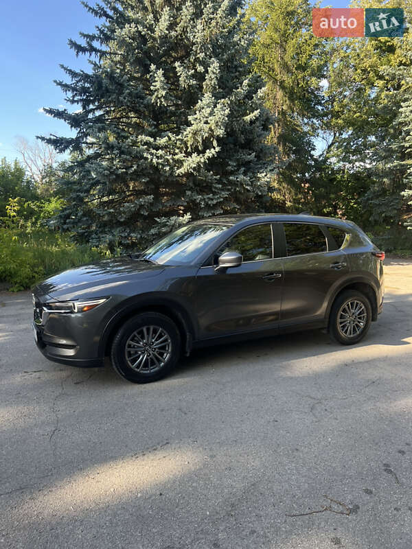 Внедорожник / Кроссовер Mazda CX-5 2017 в Харькове