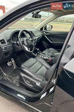 Позашляховик / Кросовер Mazda CX-5 2016 в 