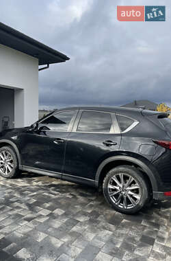 Внедорожник / Кроссовер Mazda CX-5 2018 в 