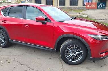 Позашляховик / Кросовер Mazda CX-5 2019 в 