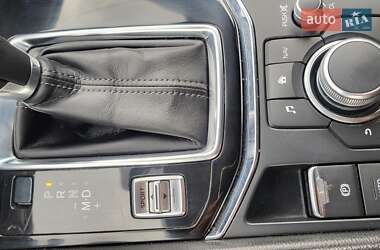 Позашляховик / Кросовер Mazda CX-5 2019 в 