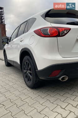 Позашляховик / Кросовер Mazda CX-5 2013 в 