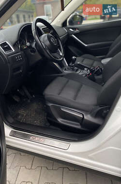 Позашляховик / Кросовер Mazda CX-5 2013 в 