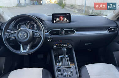 Позашляховик / Кросовер Mazda CX-5 2021 в 