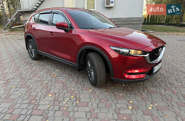 Внедорожник / Кроссовер Mazda CX-5 2017 в 