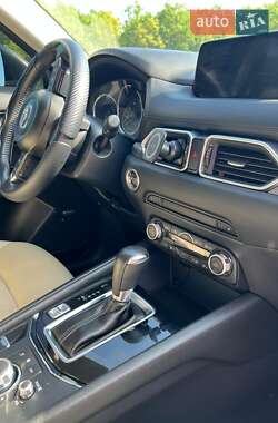 Внедорожник / Кроссовер Mazda CX-5 2018 в 
