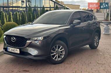 Позашляховик / Кросовер Mazda CX-5 2022 в 