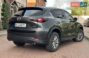 Позашляховик / Кросовер Mazda CX-5 2022 в 