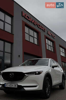 Позашляховик / Кросовер Mazda CX-5 2020 в 