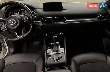 Позашляховик / Кросовер Mazda CX-5 2020 в 