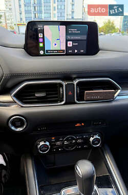 Позашляховик / Кросовер Mazda CX-5 2018 в 